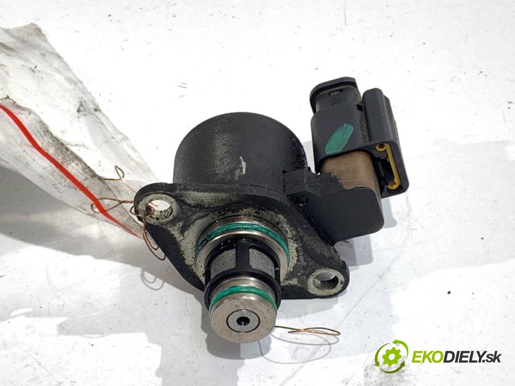 CITROEN C5 III Kombi 2012 120 kW 2.0 HDi 165 1997 Regulátor tlaku paliva 28233373 (Palivový systém ostatní)