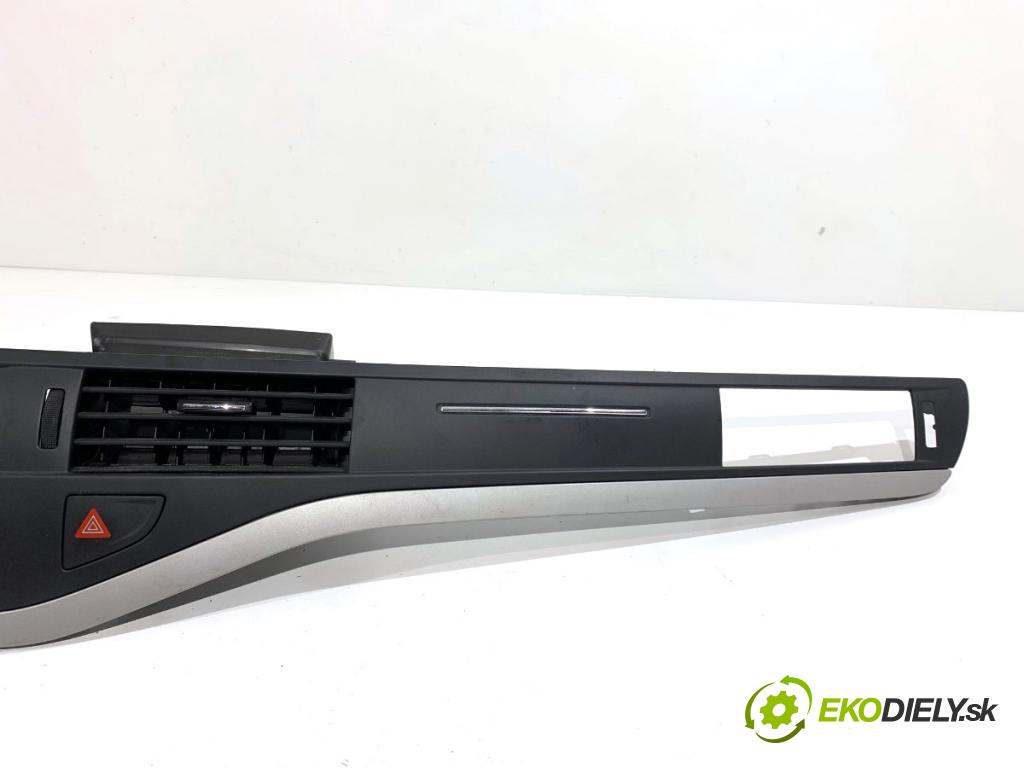 CITROEN C5 III Kombi 2012 120 kW 2.0 HDi 165 1997 lišty kryt 9682359677 (Lišta)