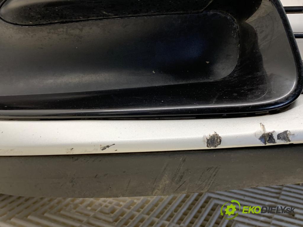 RENAULT SCENIC III nadwozie wielkoprzestrzenne (MPV) 2012 81 kW 1.6 16V (JZ0U, JZ1B) 1598 Nárazník predný  (Kľučka dverí ostatné)