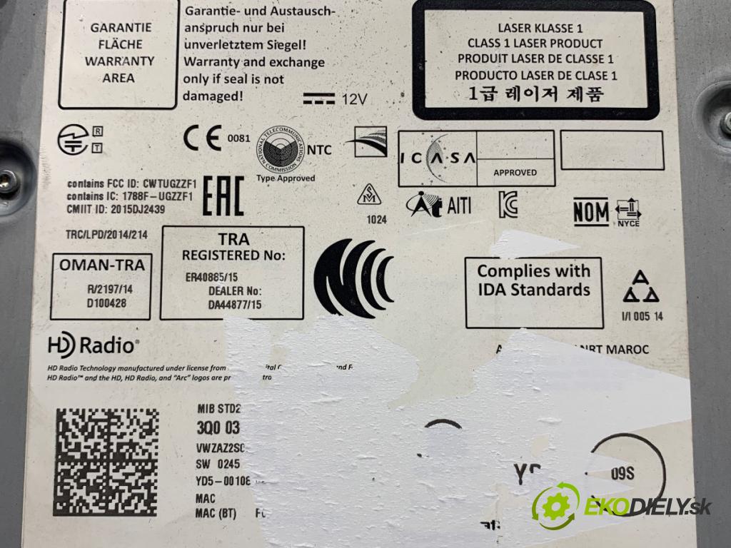 VW GOLF VII Kombi 2016 81 kW 1.6 TDI 1598 RADIO čítač navigácie