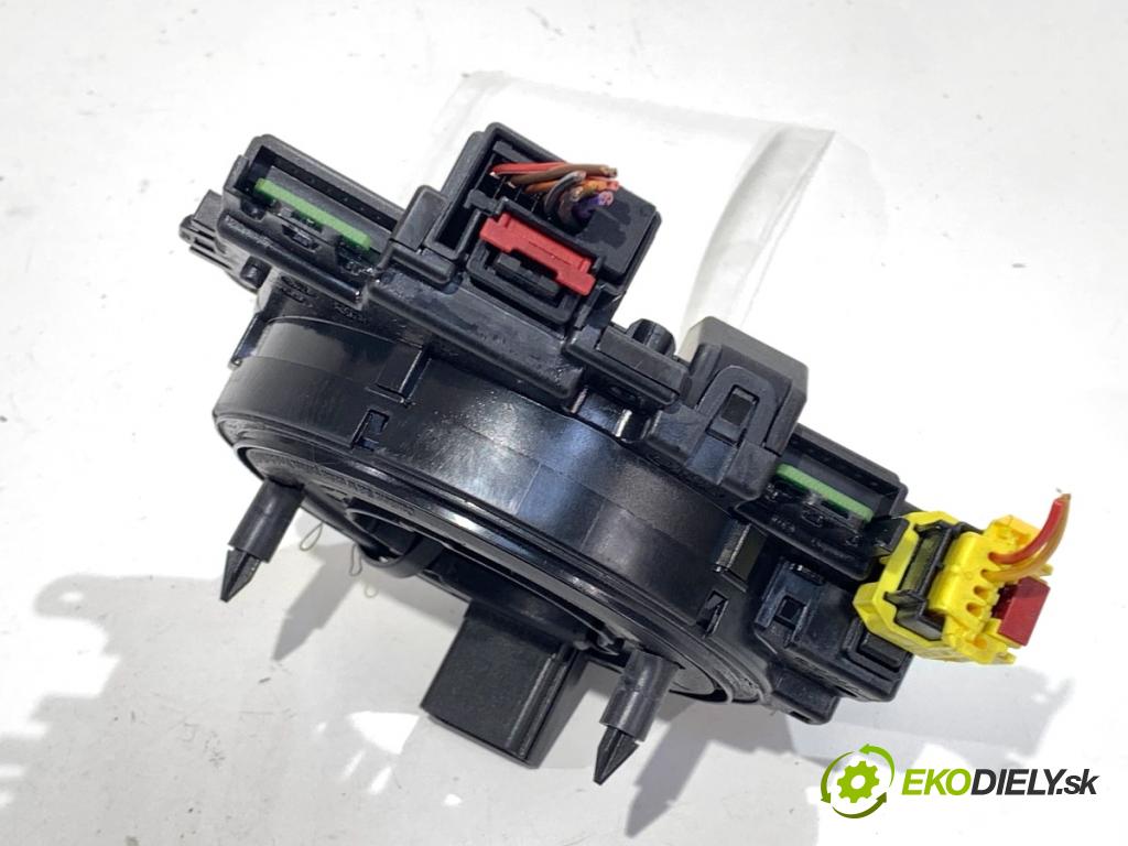 VW GOLF VII Kombi 2016 81 kW 1.6 TDI 1598 kroužek slimák airbag 5Q0953569A (Airbag)