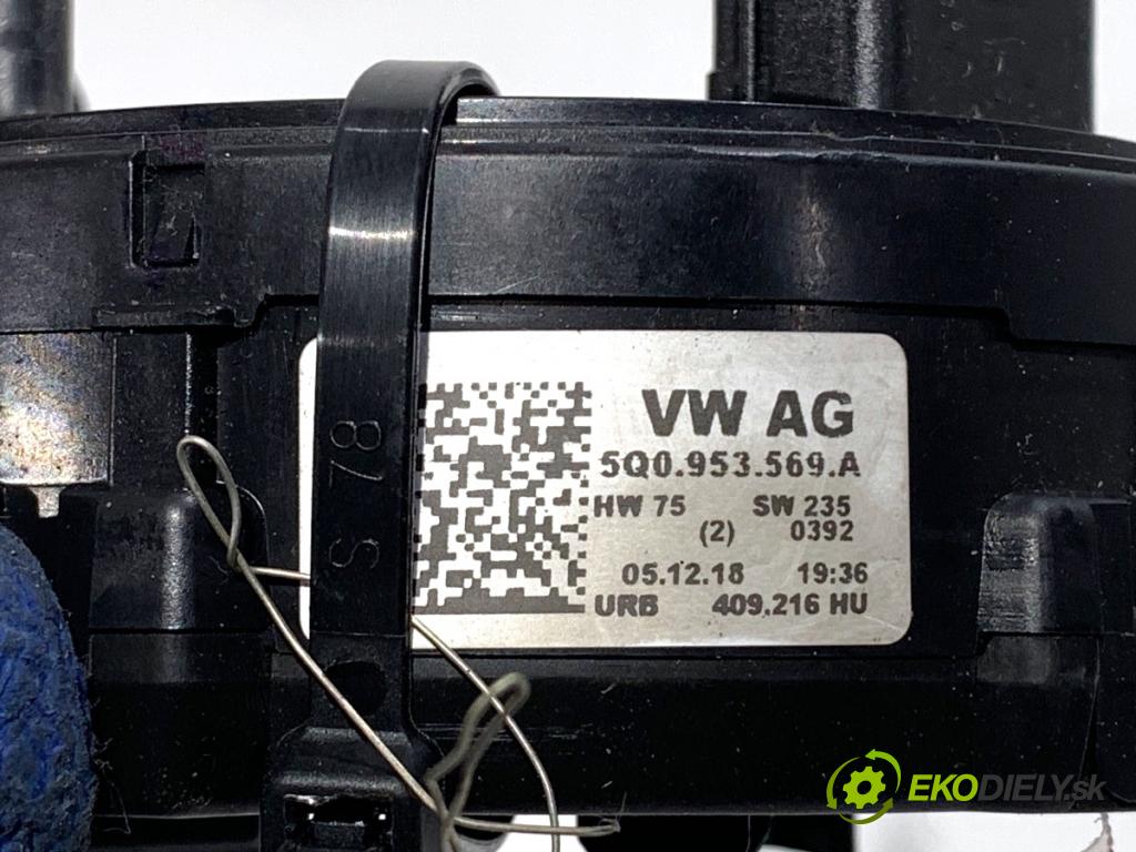 VW GOLF VII Kombi 2016 81 kW 1.6 TDI 1598 kroužek slimák airbag 5Q0953569A (Airbag)
