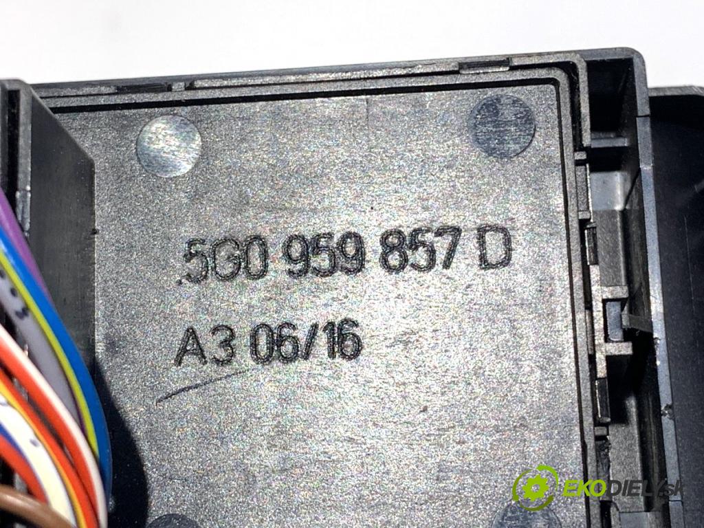 VW GOLF VII Kombi 2016 81 kW 1.6 TDI 1598 Prepínač okien 5G0959857D (Prepínacie páčky pod volantom)