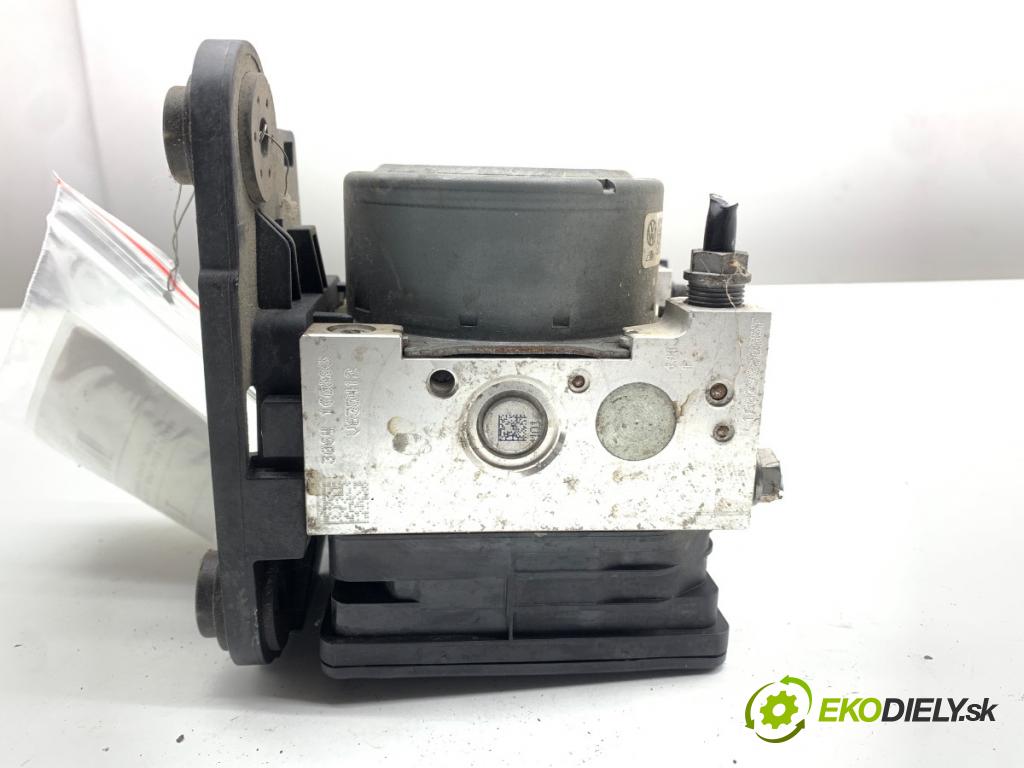 VW GOLF VII Kombi 2016 81 kW 1.6 TDI 1598 Pumpa ABS 3Q0614517AA (Pumpa ABS)