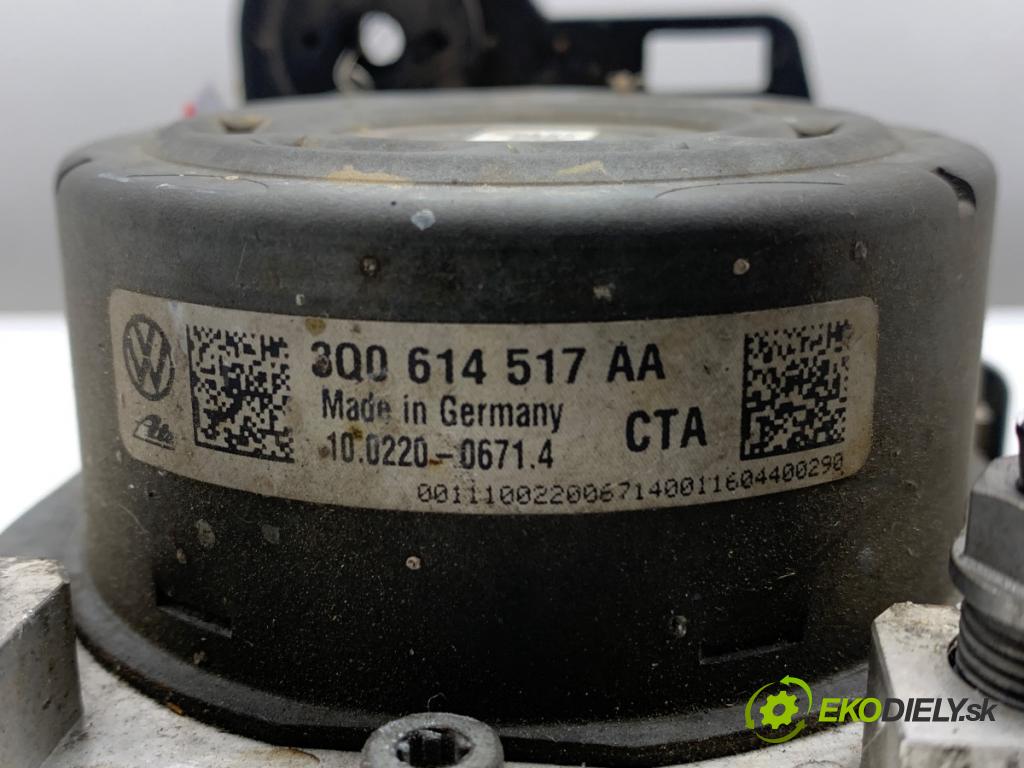 VW GOLF VII Kombi 2016 81 kW 1.6 TDI 1598 Pumpa ABS 3Q0614517AA (Pumpa ABS)