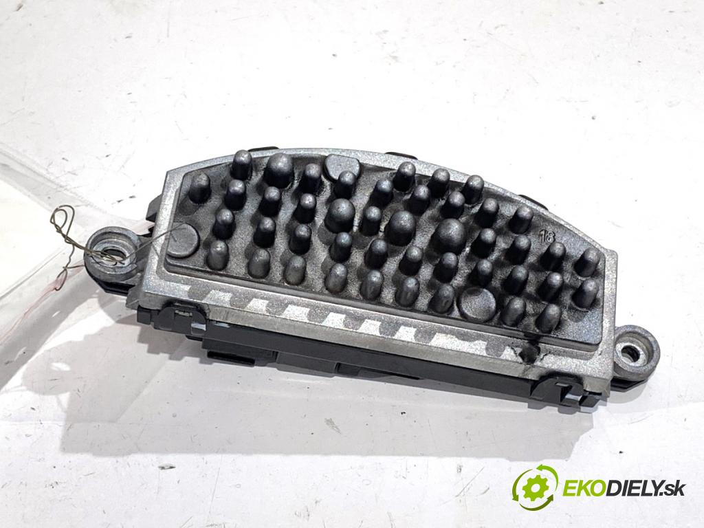 VW GOLF VII Kombi 2016 81 kW 1.6 TDI 1598 Odpor, rezistor kúrenia vzduchu 5Q0907521C (Odpor (rezistor) kúrenia)