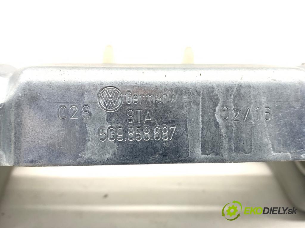 VW GOLF VII Kombi 2016 81 kW 1.6 TDI 1598 Držiak Rúčka čalunenie predný pravá 5G9858687