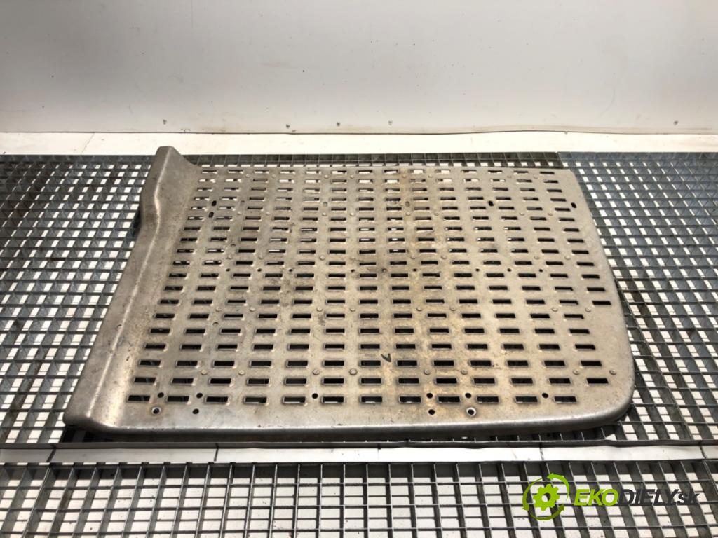 DAF XF Ciągnik siodłowy 2016 340 kW FT 460 340 kW [462 KM] olej napędowy 2012 - 2022 12900 PLOŠINA: RÁM: levý 