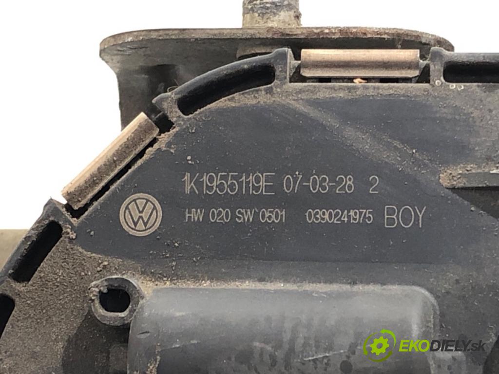 VW GOLF V liftback 2007 77 kW 1.9 TDI 1896 Mechanizmus stieračov predný 1K1955023G (Motorček stieračov predný)