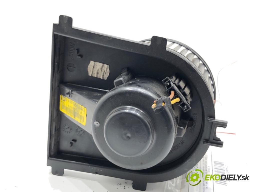 VW GOLF IV Kombi 2004 74 kW 1.9 TDI 1896 ventilátor kúrenia 1J1819021C