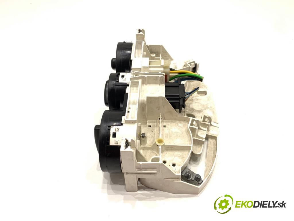 VW GOLF IV Kombi 2004 74 kW 1.9 TDI 1896 Panel ovládania kúrenia 1J0819045F (Prepínacie páčky pod volantom)