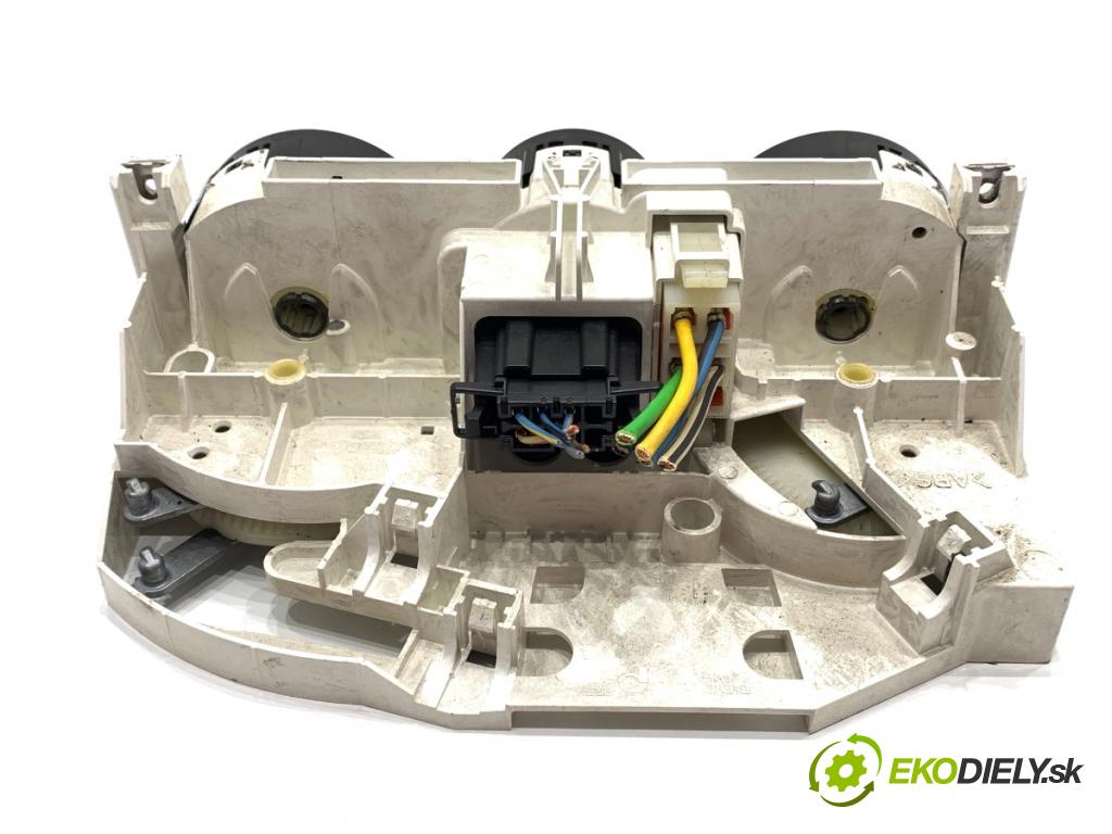 VW GOLF IV Kombi 2004 74 kW 1.9 TDI 1896 Panel ovládania kúrenia 1J0819045F (Prepínacie páčky pod volantom)