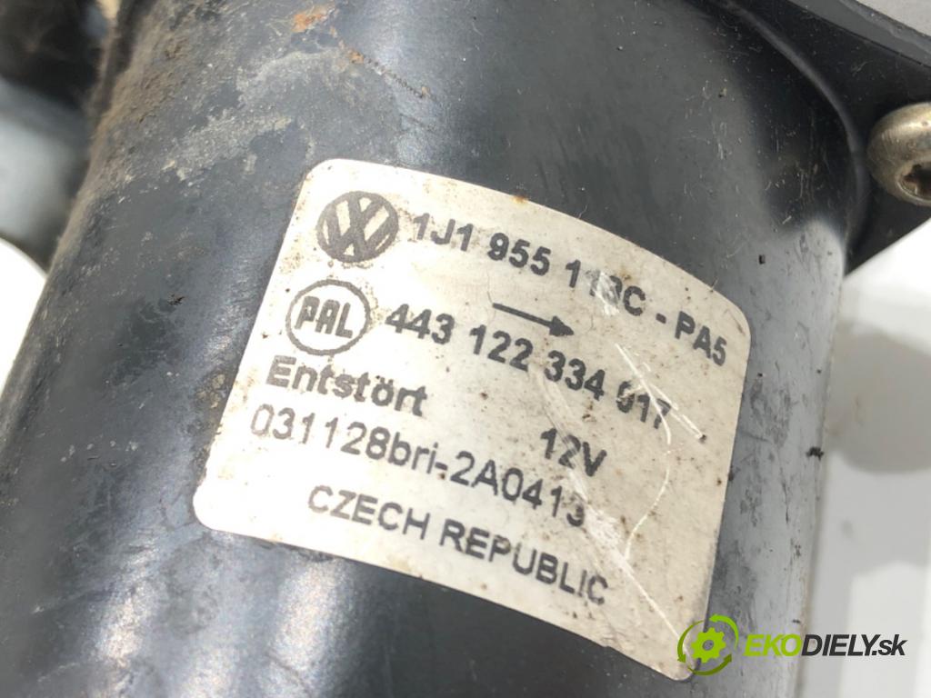 VW GOLF IV Kombi 2004 74 kW 1.9 TDI 1896 Mechanizmus stieračov predný 1J1955113C (Motorček stieračov predný)