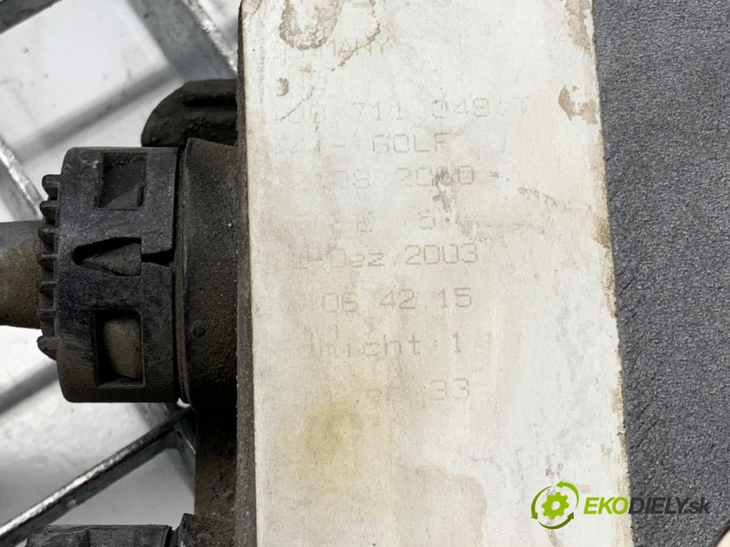 VW GOLF IV Kombi 2004 74 kW 1.9 TDI 1896 Kulisa 1J0711049T (Rýchlostná páka (kulisa))
