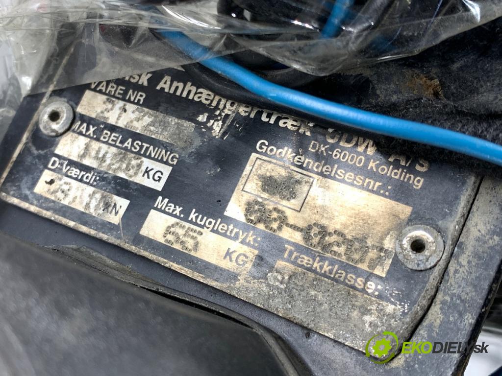 VW GOLF IV Kombi 2004 74 kW 1.9 TDI 1896 Hák ťažné zariadenie  (Ťažné zariadenie)