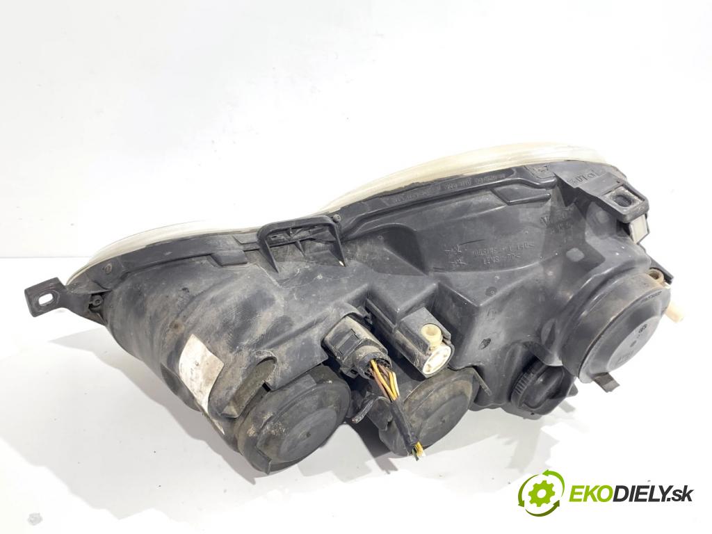 VW POLO IV 9N liftback 2003 47 kW 1.2 12V 1198 Svetlomet pravy predný