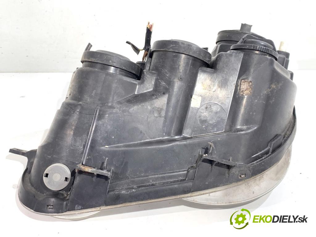 VW POLO IV 9N liftback 2003 47 kW 1.2 12V 1198 Svetlomet pravy predný