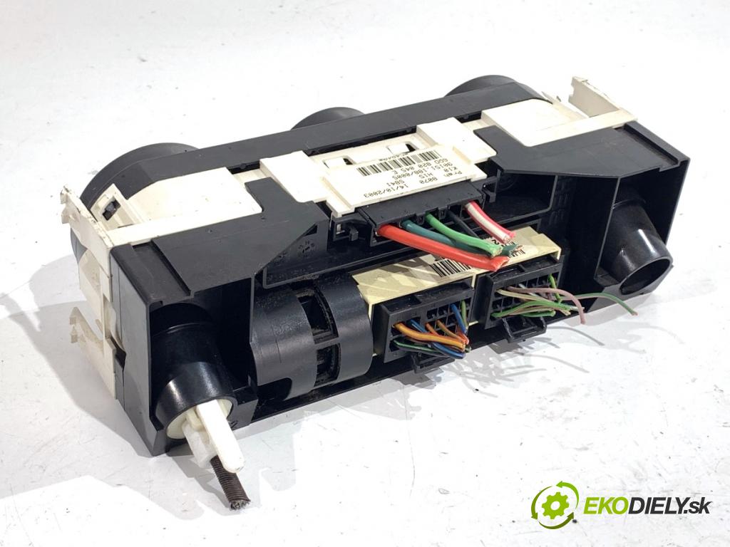 VW POLO IV 9N liftback 2003 47 kW 1.2 12V 1198 Panel ovládania kúrenia 6Q0820045E (Prepínacie páčky pod volantom)