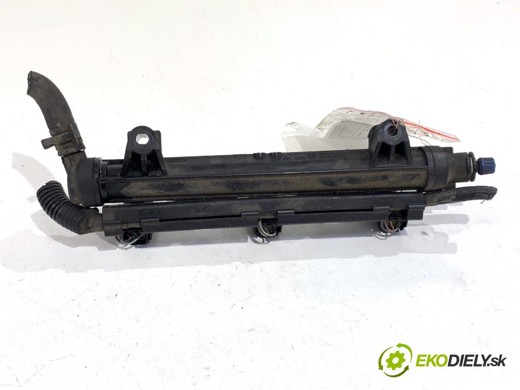 VW POLO IV 9N liftback 2003 47 kW 1.2 12V 1198 lišta vstřikovací 03E133320 (Vstřikovací lišta)