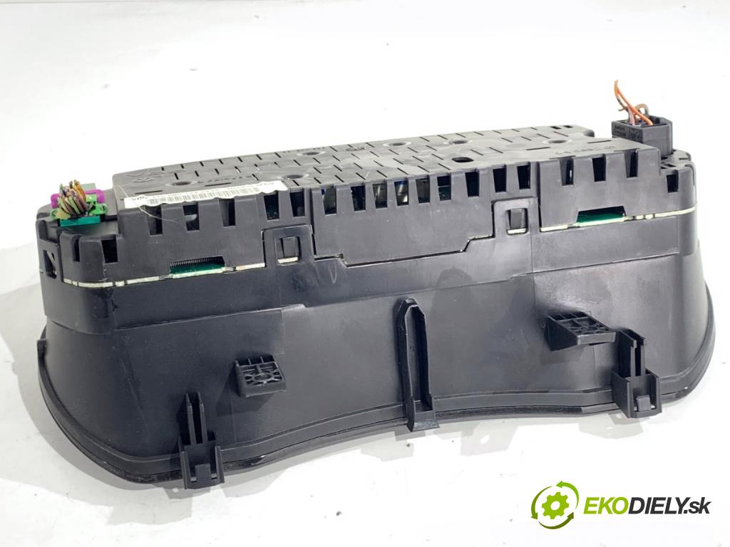 VW POLO IV 9N liftback 2003 47 kW 1.2 12V 1198 Prístrojovka 6Q0920800P (Prístrojová doska)