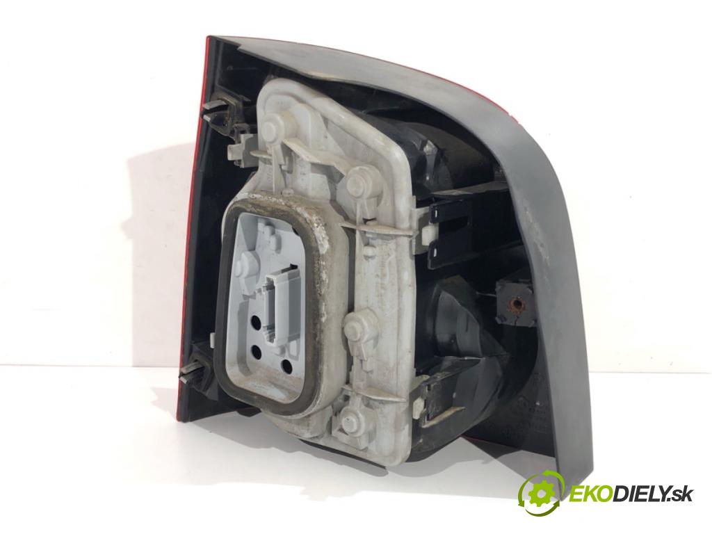 VW POLO IV 9N liftback 2003 47 kW 1.2 12V 1198 Svetlo pravy zad 6Q6945096G