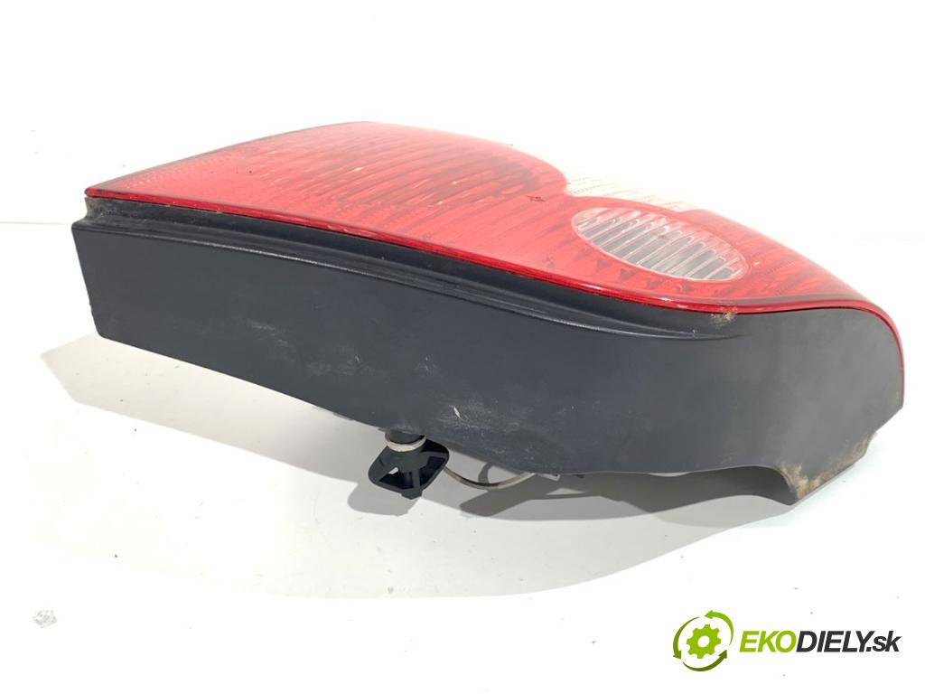 VW POLO IV 9N liftback 2003 47 kW 1.2 12V 1198 Svetlo ľavy zad 6Q6945095G