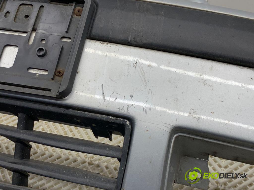 VW GOLF IV Kombi 2004 74 kW 1.9 TDI 1896 Nárazník predný  (Kľučka dverí ostatné)