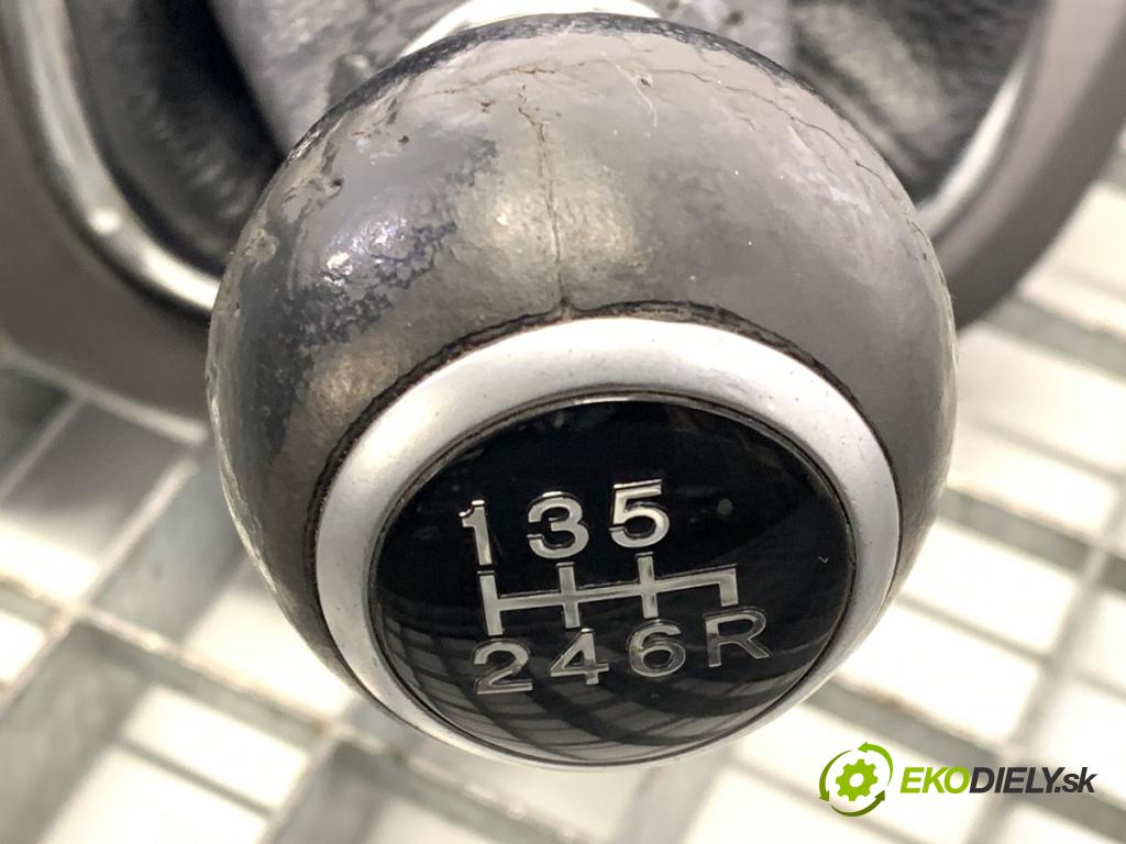 HONDA CR-V III SUV 2011 110 kW 2.2 i-DTEC 4WD (RE6) 2199 Kulisa 54000-SWW-G022-M1 (Rýchlostná páka (kulisa))