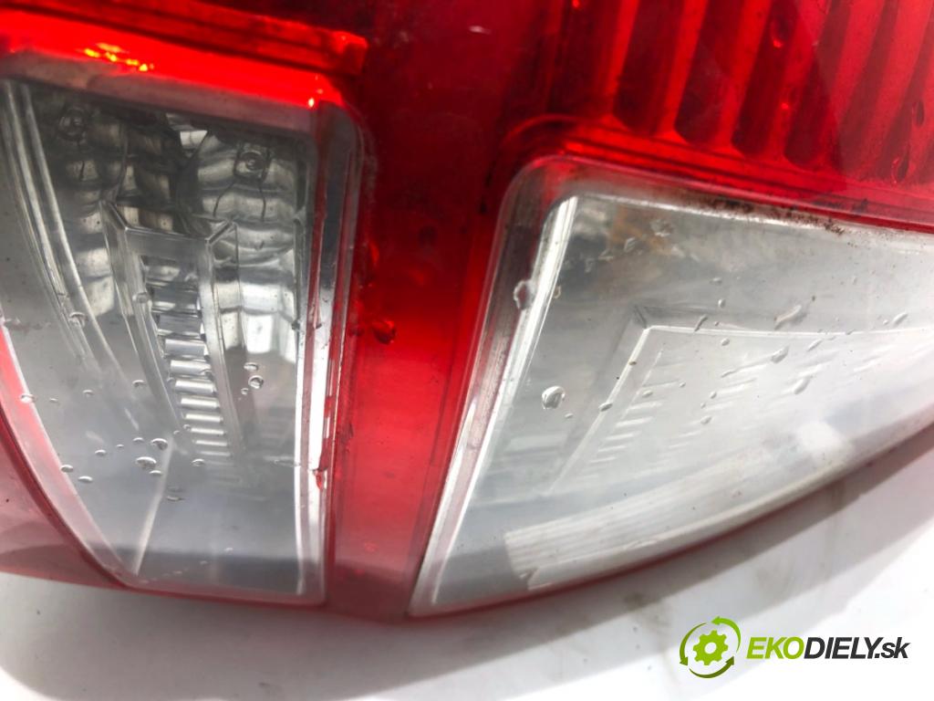 HONDA CR-V III SUV 2011 110 kW 2.2 i-DTEC 4WD (RE6) 2199 Svetlo ľavy zad