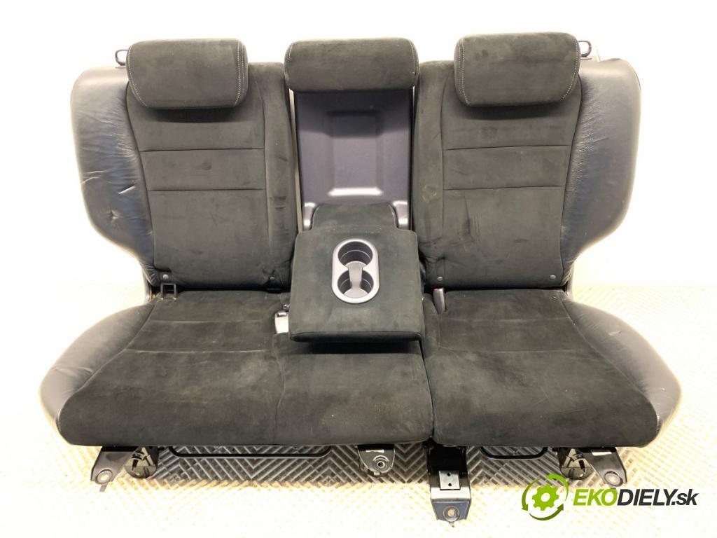 HONDA CR-V III SUV 2011 110 kW 2.2 i-DTEC 4WD (RE6) 2199 Sedadlo druhý rad