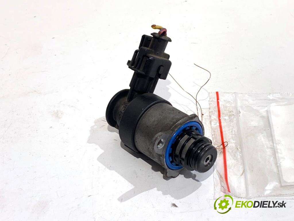 HONDA CR-V III SUV 2011 110 kW 2.2 i-DTEC 4WD (RE6) 2199 Regulátor tlaku paliva 0281002966 (Palivový systém ostatní)