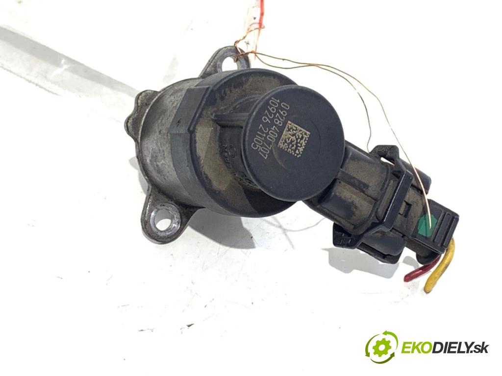 HONDA CR-V III SUV 2011 110 kW 2.2 i-DTEC 4WD (RE6) 2199 Regulátor tlaku paliva 0281002966 (Palivový systém ostatní)