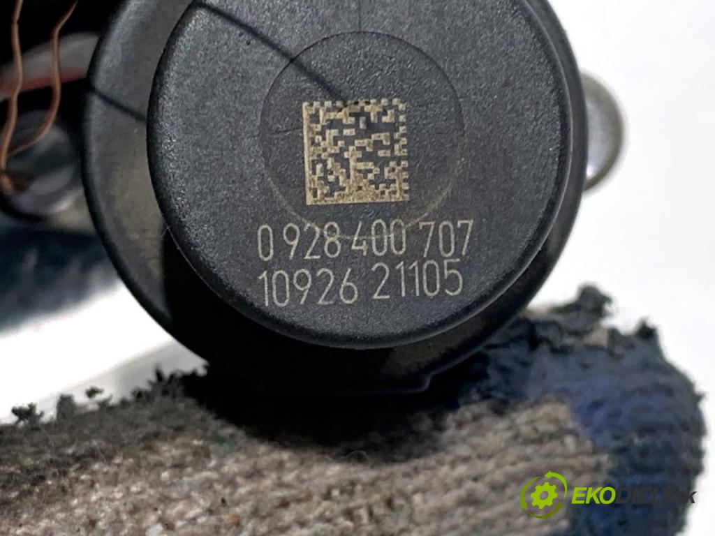 HONDA CR-V III SUV 2011 110 kW 2.2 i-DTEC 4WD (RE6) 2199 Regulátor tlaku paliva 0281002966 (Palivový systém ostatné)