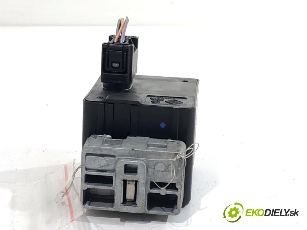 RENAULT SCÉNIC II nadwozie wielkoprzestrzenne (MPV) 2003 88 kW 1.9 dCi (JM0G, JM12, JM1G, JM2C) 1870 blokáda volantu 8200033233 (Riadenie ostatné)