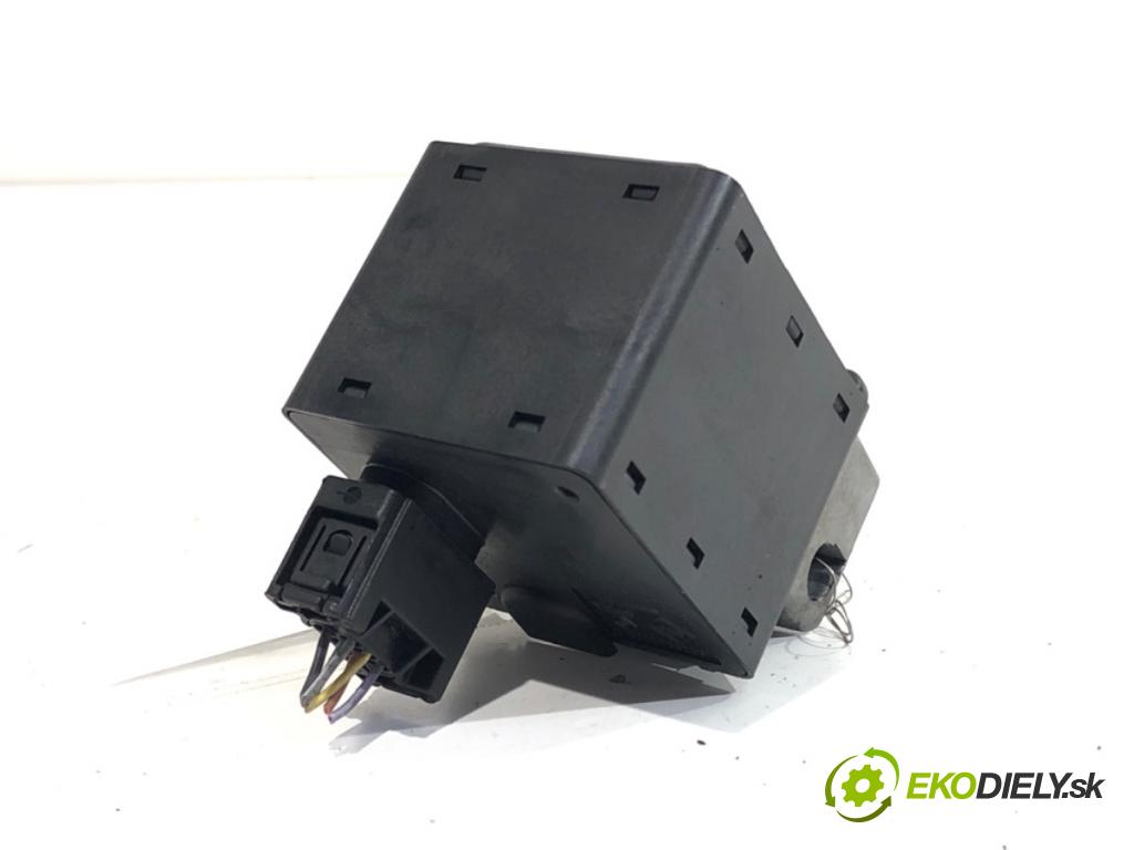 RENAULT SCÉNIC II nadwozie wielkoprzestrzenne (MPV) 2003 88 kW 1.9 dCi (JM0G, JM12, JM1G, JM2C) 1870 blokáda volantu 8200033233 (Riadenie ostatné)