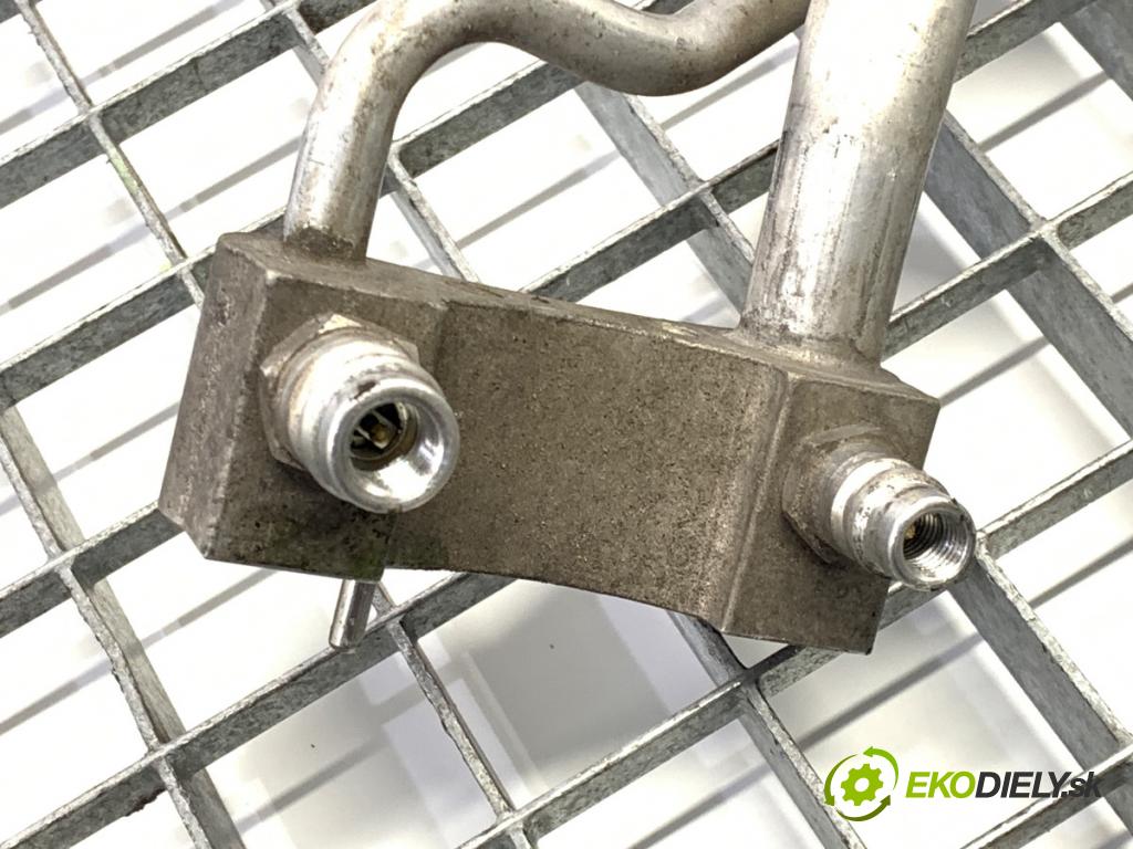 BMW E71 SUV 2013 180 kW xDrive 30 d 2993 rúrka klimatizácie 9187635 (Rúrka klimatizácie)