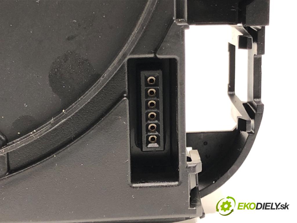 BMW E71 SUV 2013 180 kW xDrive 30 d 2993 Prepínač kombinovaný 9169072 (Prepínacie páčky pod volantom)