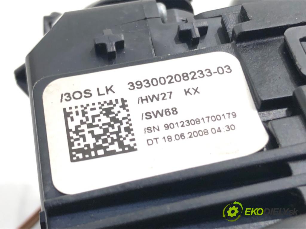 BMW E71 SUV 2013 180 kW xDrive 30 d 2993 Prepínač kombinovaný 9169072 (Prepínacie páčky pod volantom)