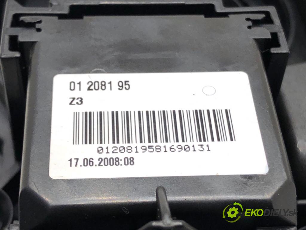 BMW E71 SUV 2013 180 kW xDrive 30 d 2993 Prepínač kombinovaný 9169072 (Prepínacie páčky pod volantom)