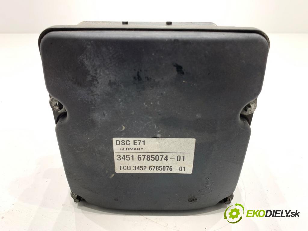 BMW E71 SUV 2013 180 kW xDrive 30 d 2993 Pumpa ABS 6785074 (Pumpa ABS)