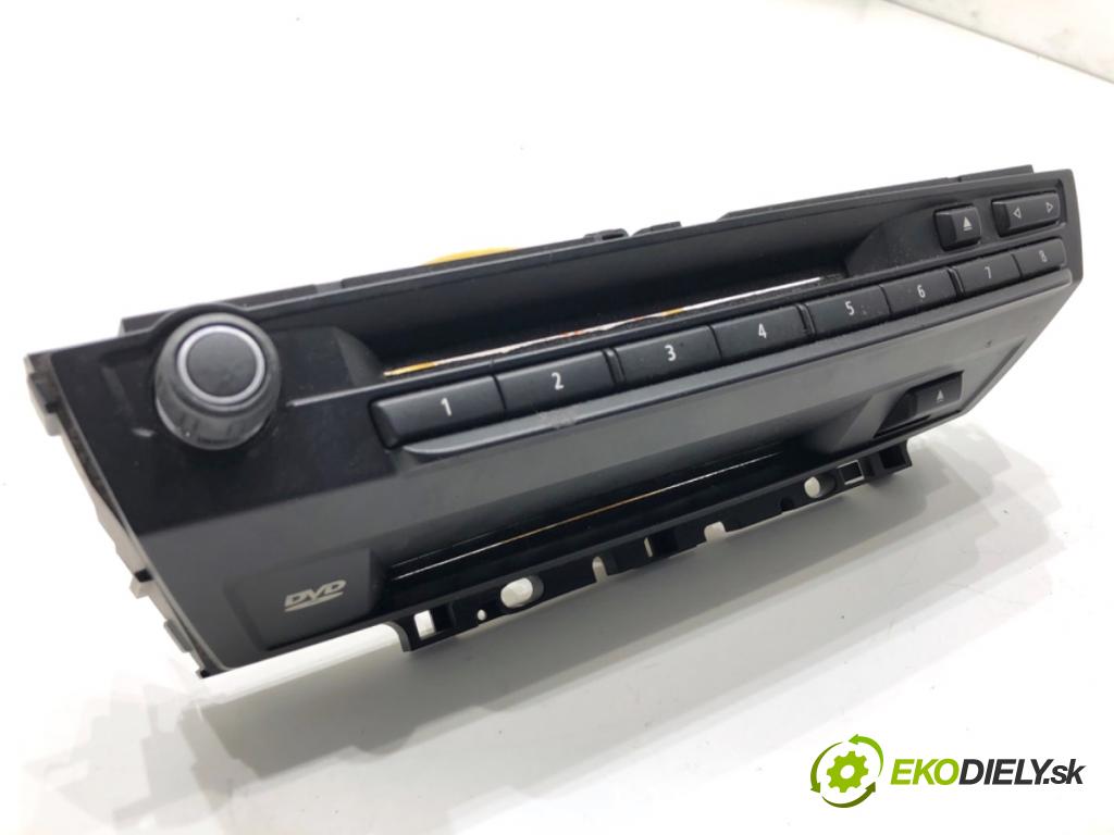 BMW E71 SUV 2013 180 kW xDrive 30 d 2993 Panel ovládania radia  (Prepínacie páčky pod volantom)