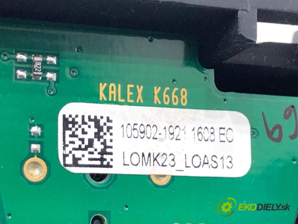 BMW E71 SUV 2013 180 kW xDrive 30 d 2993 Panel ovládania radia  (Prepínacie páčky pod volantom)