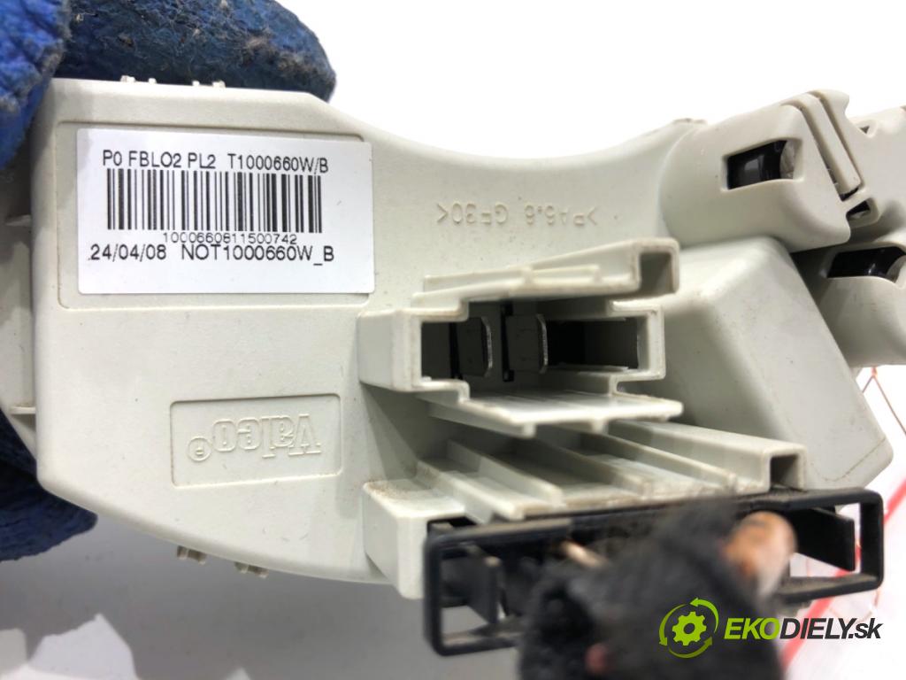 BMW E71 SUV 2013 180 kW xDrive 30 d 2993 odpor rezistor topení vzduchu T1000660W (Odpor topení)