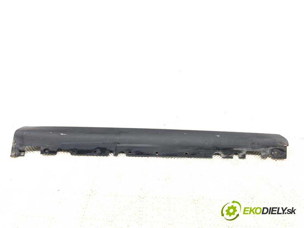 BMW E71 SUV 2013 180 kW xDrive 30 d 2993 Lišta prahová pravy