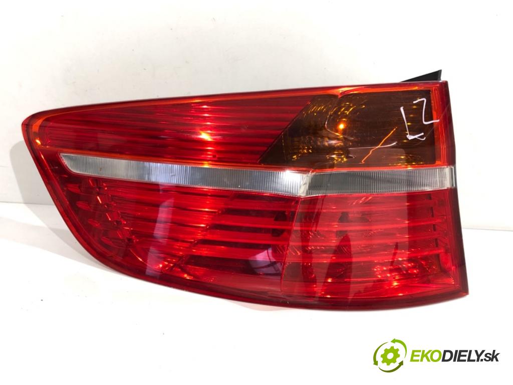BMW E71 SUV 2013 180 kW xDrive 30 d 2993 Svetlo ľavy zad 