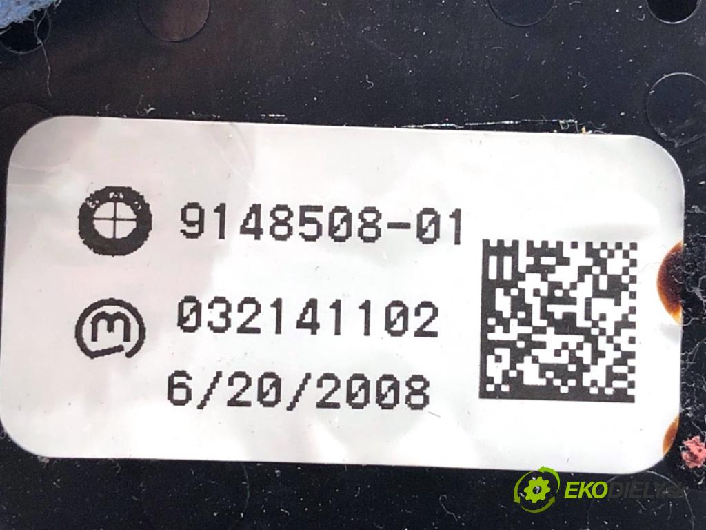 BMW E71 SUV 2013 180 kW xDrive 30 d 2993 Spínač brzdy ručnej brzdy 9148508 (Prepínacie páčky pod volantom)