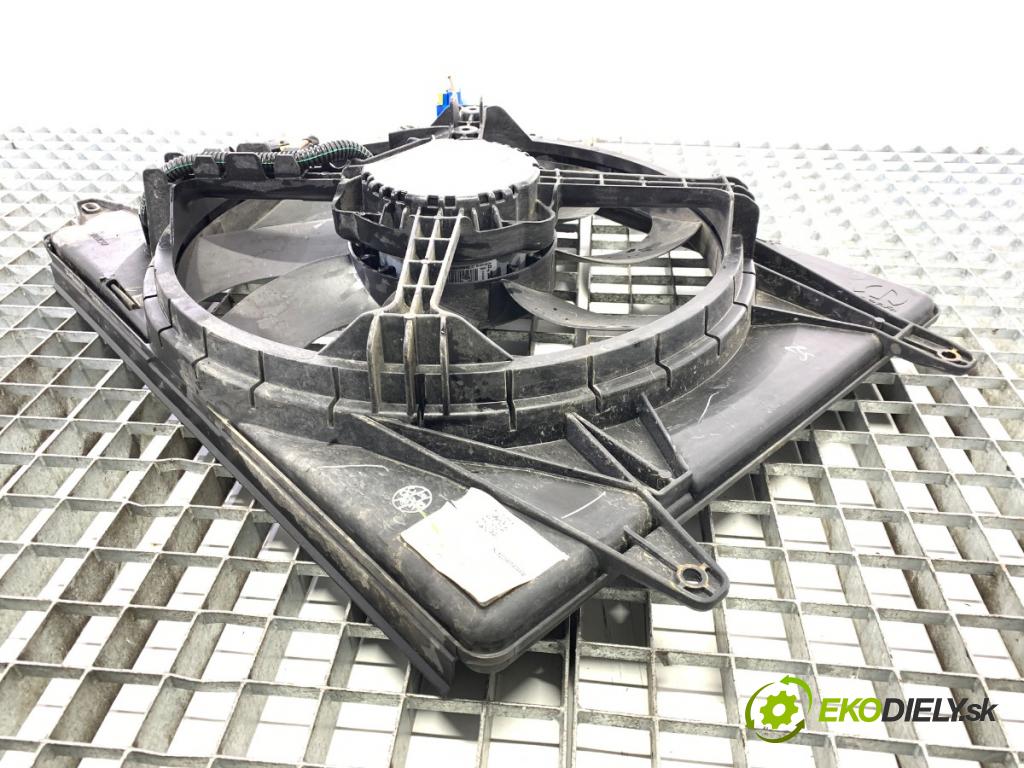 FIAT TIPO Kombi 2018 70 kW 1.4 (356WXA1B) 1368 Ventilátor chladiča 00520526040 (Ventilátor)