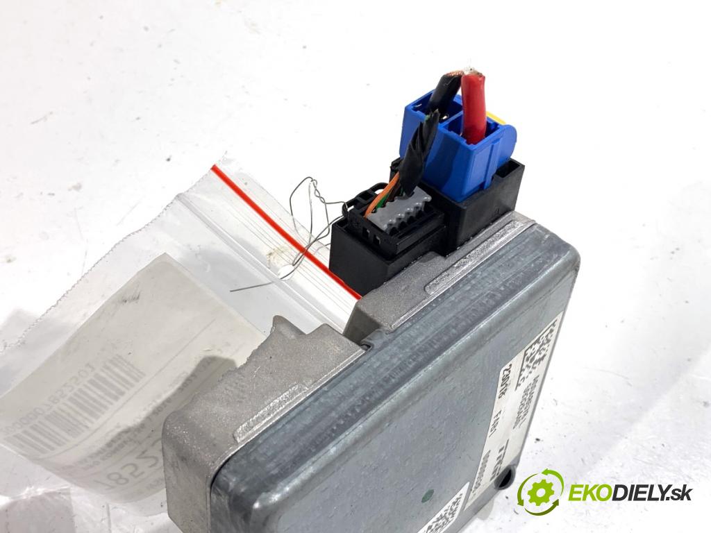 FIAT TIPO Kombi 2018 70 kW 1.4 (356WXA1B) 1368 Modul servočerpadlo 00521196870 (Riadiaca jednotka ostatné)