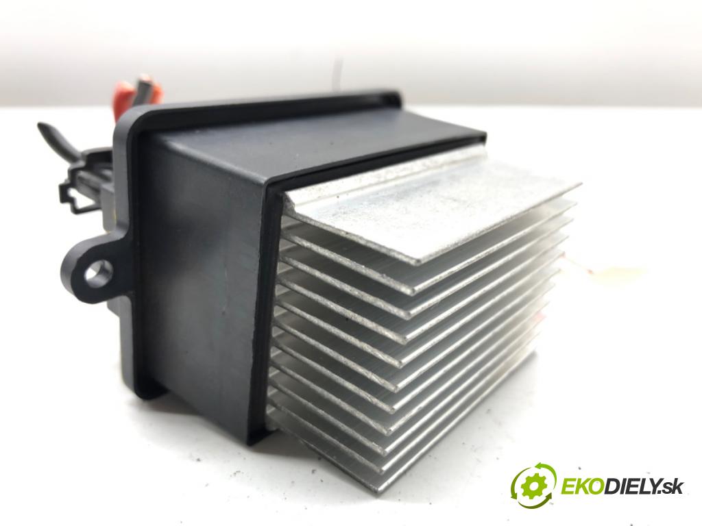 FIAT TIPO Kombi 2018 70 kW 1.4 (356WXA1B) 1368 odpor rezistor topení vzduchu A43002000 (Odpor topení)