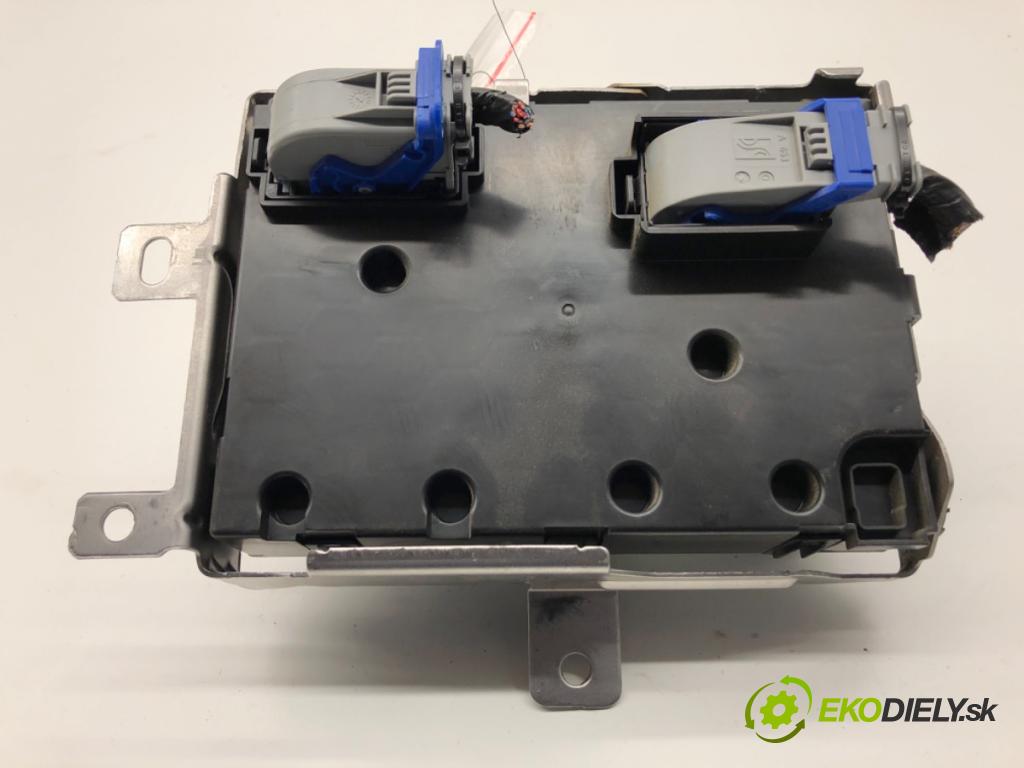 FIAT TIPO Kombi 2018 70 kW 1.4 (356WXA1B) 1368 modul BSI 00521007580 (Pojistková skříňka)